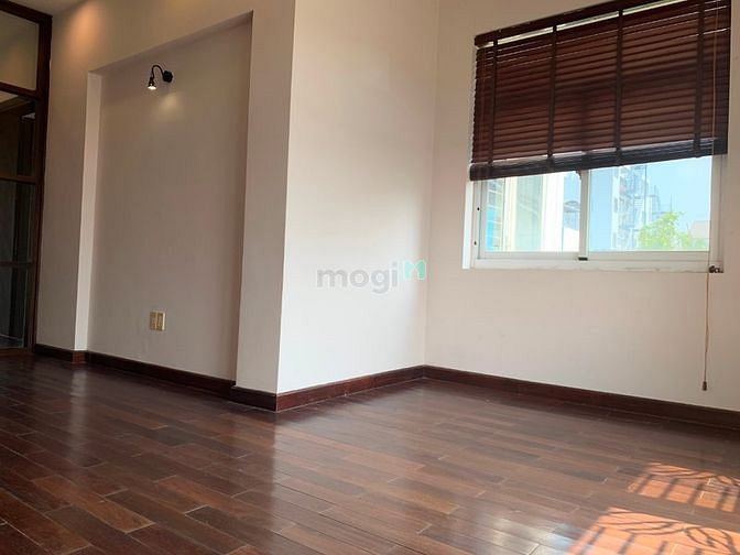 Hình ảnh Cho Thuê Biệt Thự 2 Mặt Tiền 400m2 Đường 34_Bình An_Quận 2