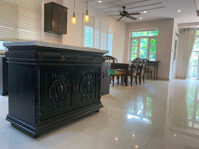 Hình ảnh Cho Thuê Biệt Thự 2 Mặt Tiền 400m2 Đường 34_Bình An_Quận 2