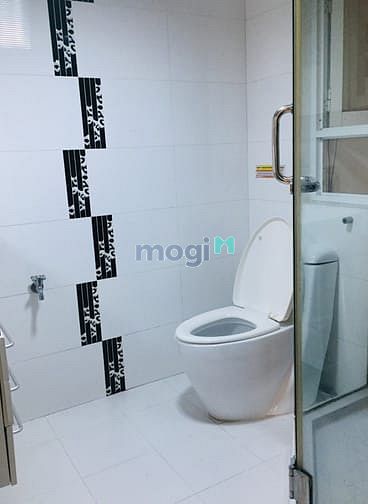 Hình ảnh Cho thuê mặt tiền 104A Thành Thái p14 Quận 10