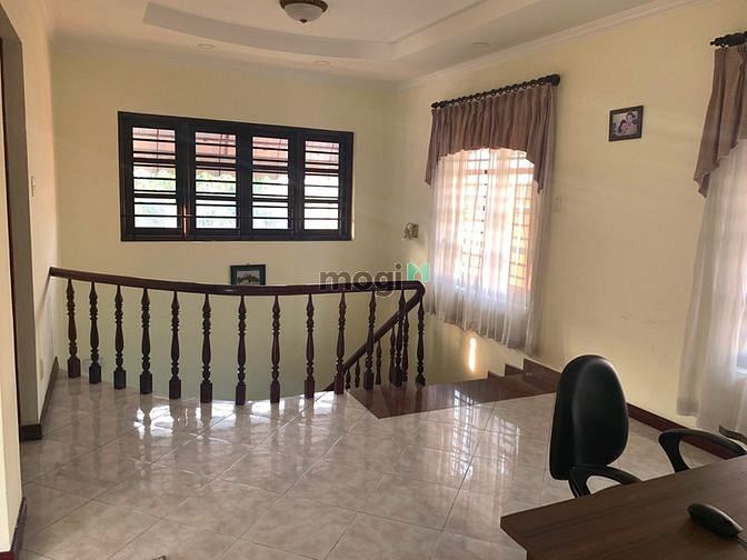 Hình ảnh Cho Thuê Biệt Thự Sân Vườn 300m2 Đường 11 An Phú_4 Phòng