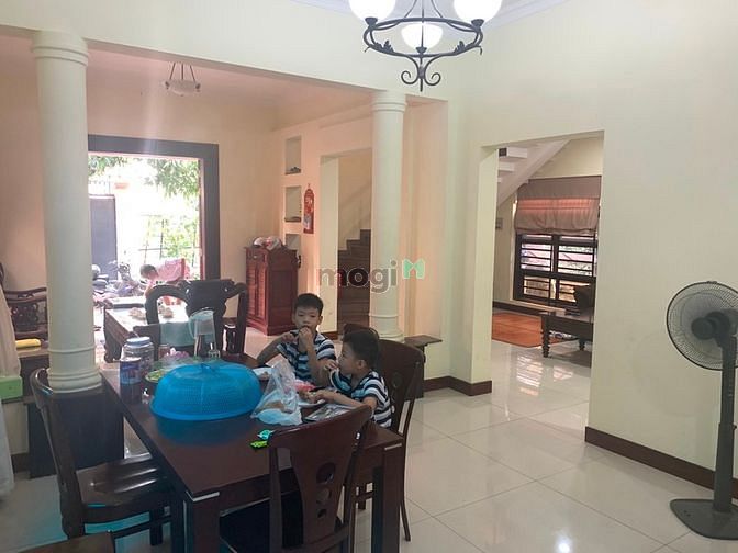 Hình ảnh Cho Thuê Biệt Thự Sân Vườn 300m2 Đường 11 An Phú_4 Phòng