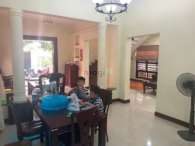 Hình ảnh Cho Thuê Biệt Thự Sân Vườn 300m2 Đường 11 An Phú_4 Phòng