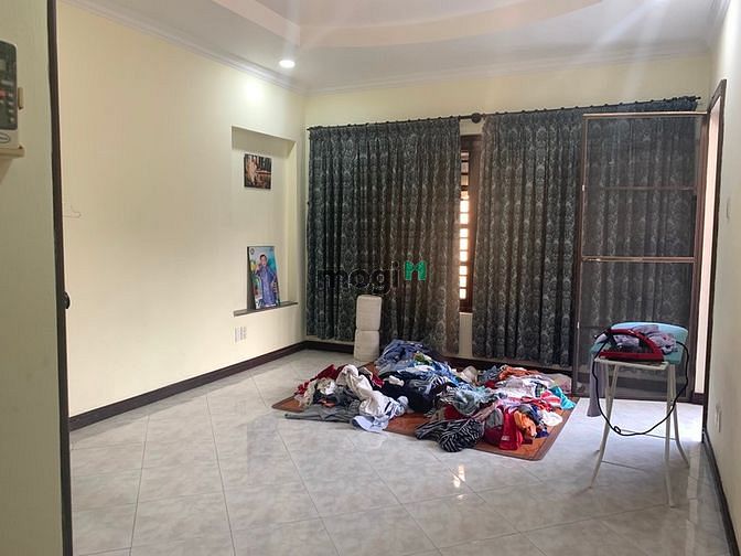 Hình ảnh Cho Thuê Biệt Thự Sân Vườn 300m2 Đường 11 An Phú_4 Phòng
