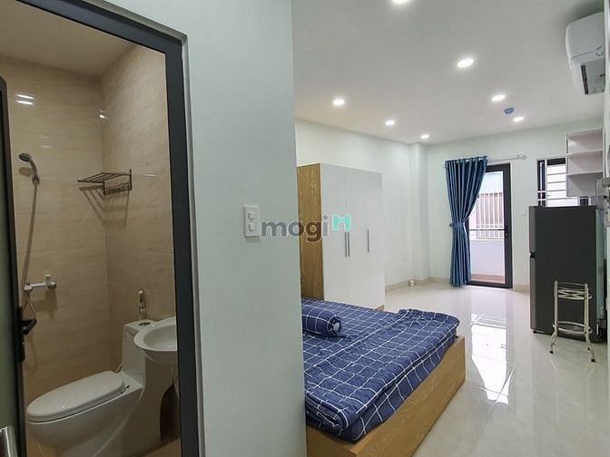 Hình ảnh View Ban Công Cực Đẹp - CĂN HỘ BÌNH GIÃ - Cạnh Kề Etown Tân Bình