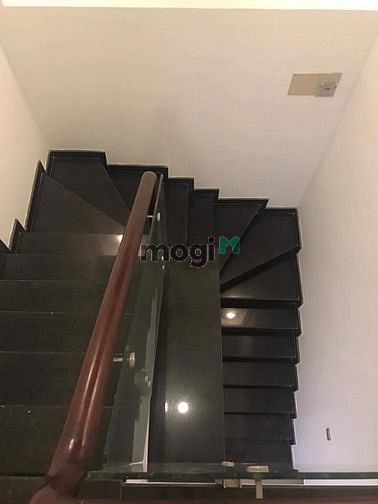Hình ảnh Cho Thuê Ở hay Văn phòng Biệt Thự Đường 42 Thảo Điền