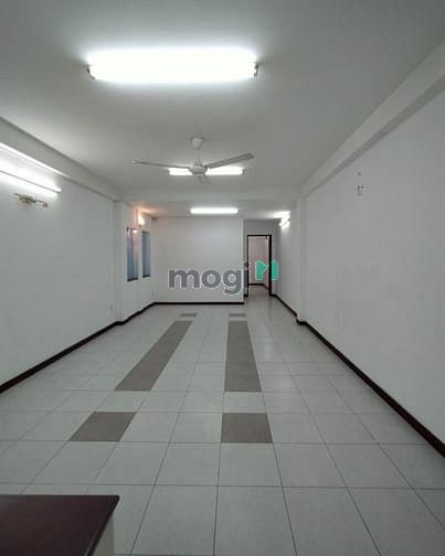 Hình ảnh Cho thuê nhà 139 Cách Mạng Tháng 8 p10 quận 3