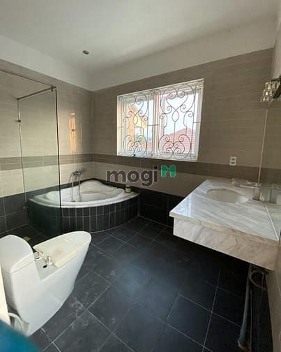 Hình ảnh Cho thuê nhà 340D Hoàng Văn Thụ p1 Tân Bình