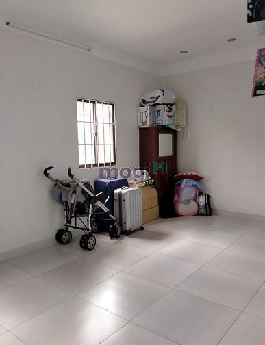 Hình ảnh Cho thuê nhà 351B Lê Đại Hành p13 Quận 11