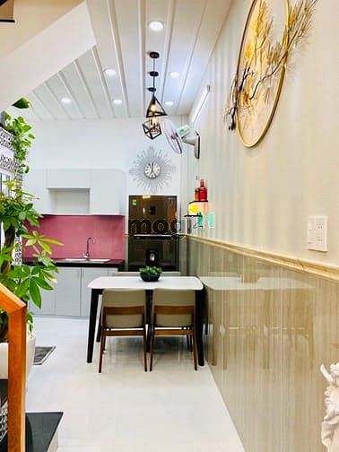 Hình ảnh Cho thuê nhà số 18C Trần Quang Diệu, Quận 3