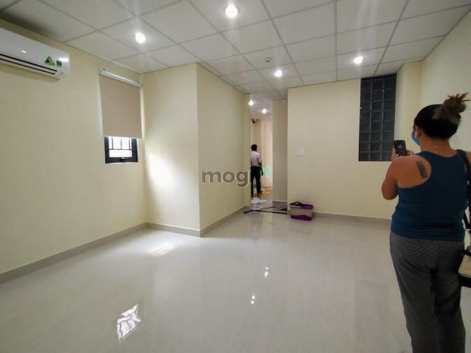 Hình ảnh Cho thuê nhà MT đường Lớn Lê văn sỹ Tân Bình, giáp Quận 3