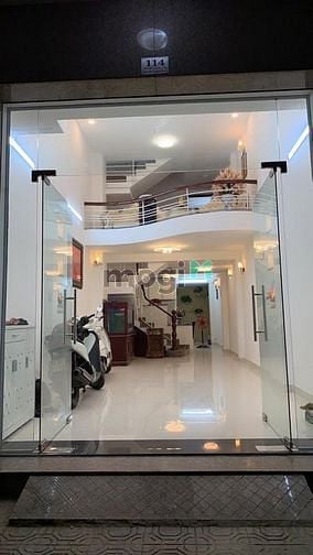 Hình ảnh Bán Nhà phố Mặt tiền Số 275 Quận 9,