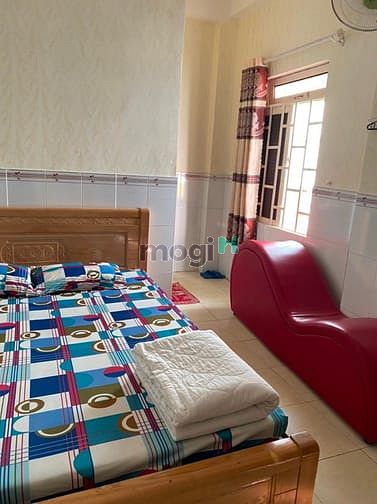 Hình ảnh Sang khách sạn mặt tiền Phạm Văn Bạch - Phường 15 - Quận Tân Bình.