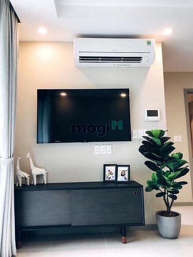 Hình ảnh Cho thuê gấp căn 1PN chung cư Gold View Q4, view hồ bơi có ban công