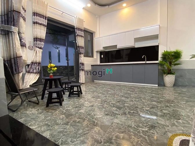 Hình ảnh Cho thuê nhà 1054 CMT8, Phường 7, Tân Bình