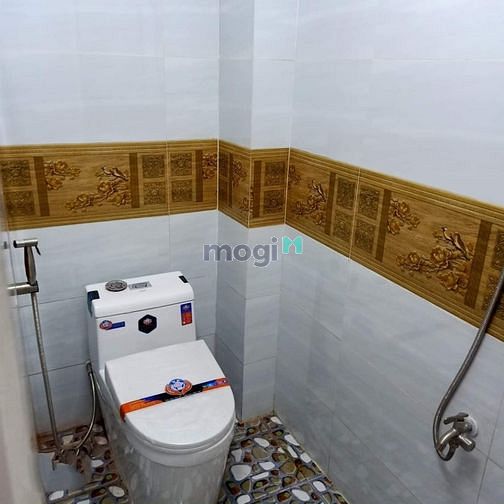Hình ảnh Cho thuê nhà 20B hiệp nhất , Phường 4 , Quận Tân Bình  .