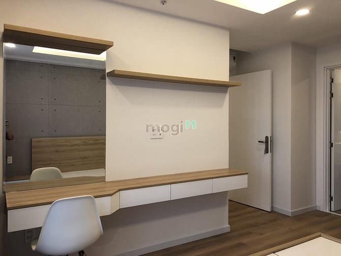 Hình ảnh + 99m2, 2PN. Nội thất cao cấp đầy đủ. + View + lầu cực đẹp. + NT đẹp