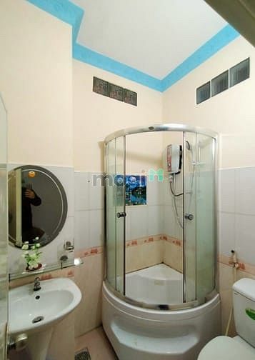 Hình ảnh cho thuê nhà nguyên căn 35/9B Lê Bình , Phường 4 ,Tân bình .
