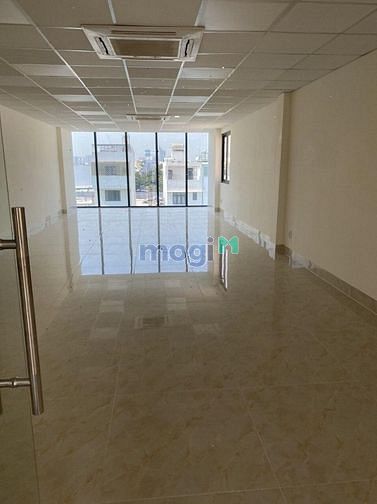 Hình ảnh Cho thuê tòa Văn Phòng P. An Phú - Hầm 4 lầu, sàn trống