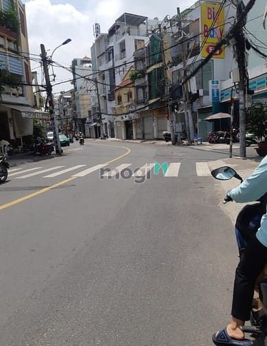 Hình ảnh Cho thuê nhà 7M Thành Thái P14 quận 10