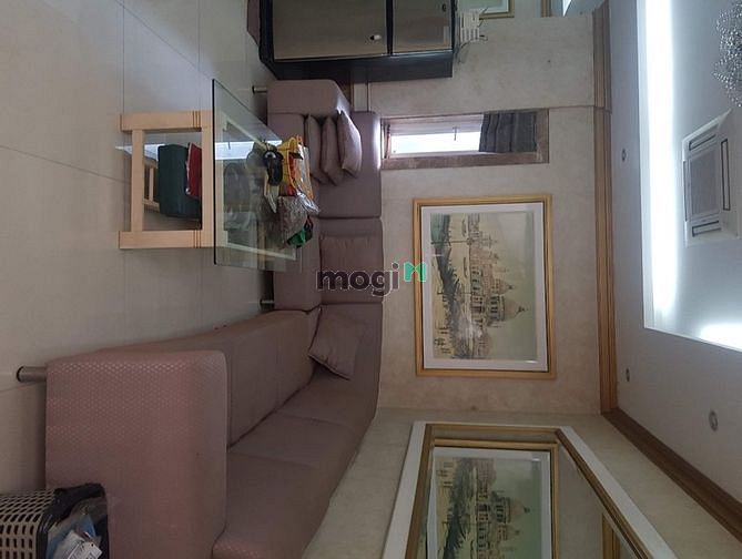 Hình ảnh cho thuê nhà đường Hoa Sữa ( Phú Nhuận )