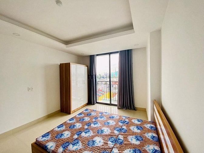 Hình ảnh Studio có ban công, nội thất cơ bản, gần ĐH NTT, ĐH Luật Q4