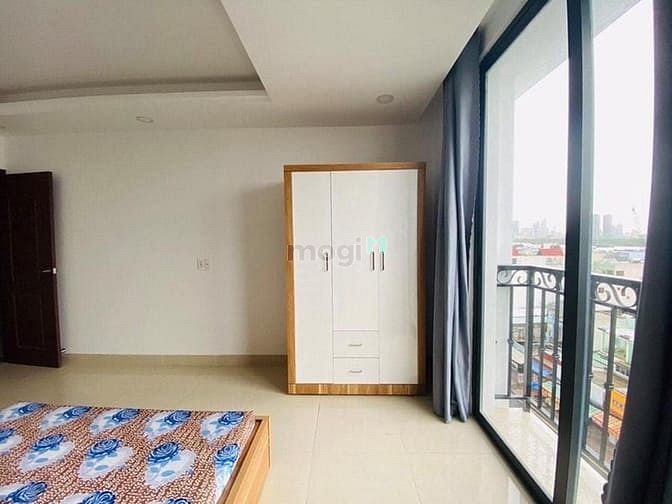 Hình ảnh Studio có ban công, nội thất cơ bản, gần ĐH NTT, ĐH Luật Q4