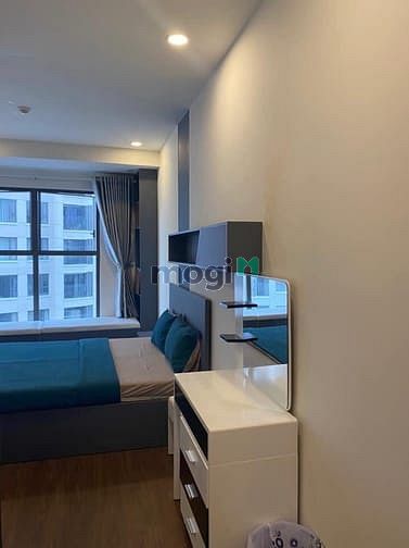 Hình ảnh Cho thuê căn 2PN, full nội thất xịn Saigon Royal Quận 4