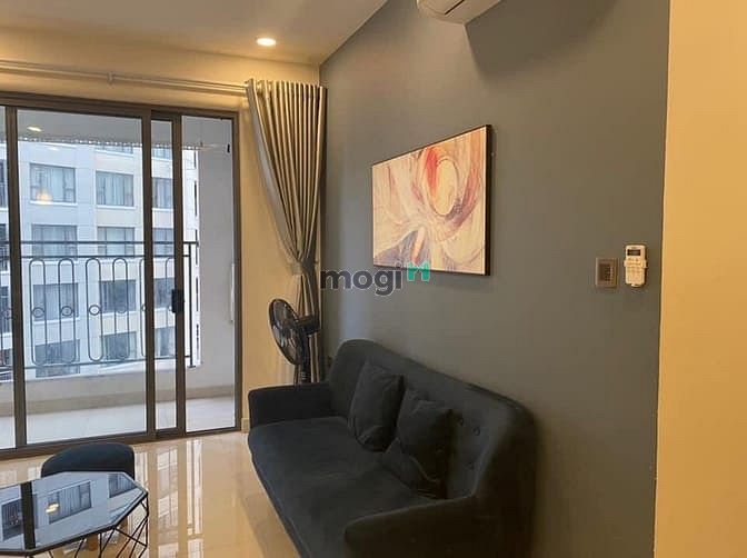 Hình ảnh Cho thuê căn 2PN, full nội thất xịn Saigon Royal Quận 4