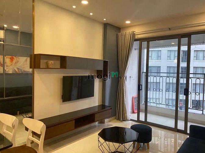 Hình ảnh Cho thuê căn 2PN, full nội thất xịn Saigon Royal Quận 4