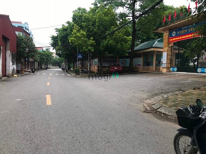 Hình ảnh Bán lô đất 60m2 đối diện trường học Hoa Lâm, Việt Hưng, Long Biên, Hà