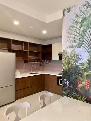 Hình ảnh Saigon Royal, căn 2 PN, full nội thất, mới hoàn toàn, tầng trung