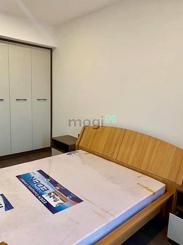 Hình ảnh Saigon Royal, căn 2 PN, full nội thất, mới hoàn toàn, tầng trung