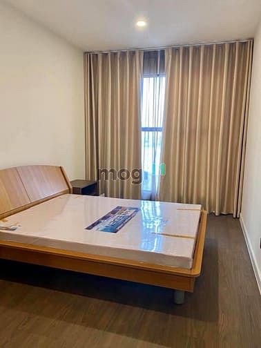Hình ảnh Saigon Royal, căn 2 PN, full nội thất, mới hoàn toàn, tầng trung