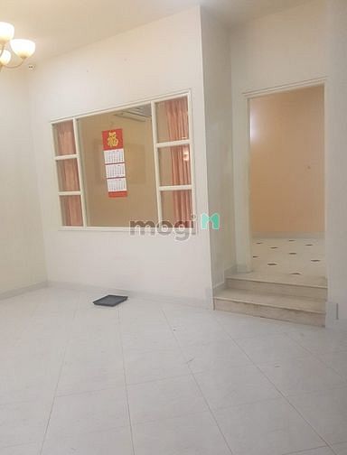 Hình ảnh cho thuê nhà đường Ung VĂn KHiêm 4x15m
