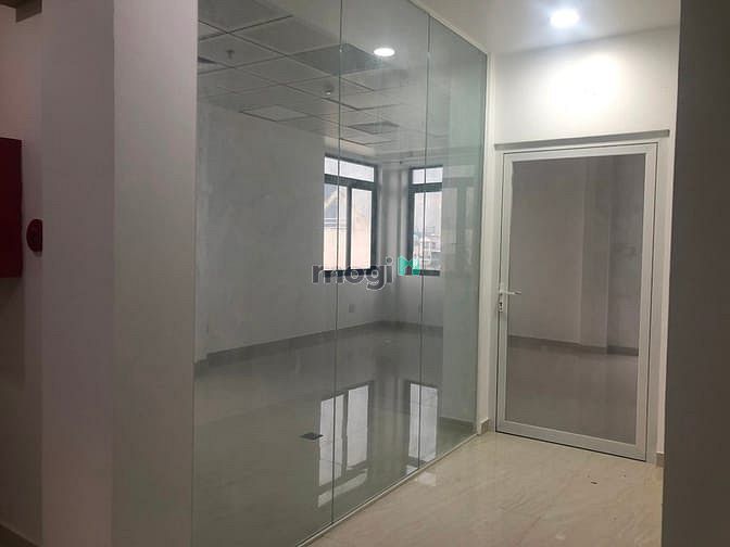 Hình ảnh cho thuê Nhà Góc 2 mt hẻm lớn cộng hoà, tb. 5x21. Trệt 3 lầu