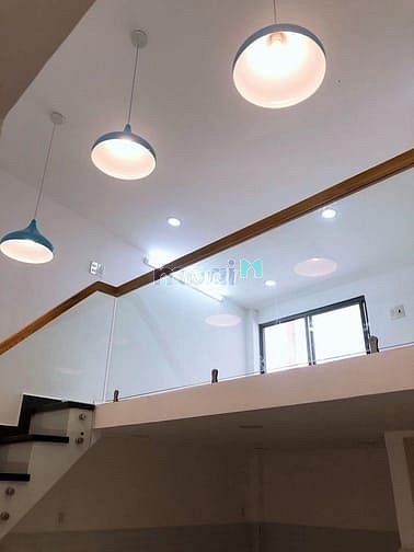 Hình ảnh cho thuê Nhà Góc 2 mt hẻm lớn cộng hoà, tb. 5x21. Trệt 3 lầu