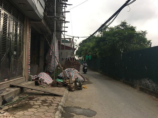 Hình ảnh Cần bán gấp ô đất 52m2 Lang Nha Long Biên HN đất vuông nở hậu, SĐCC