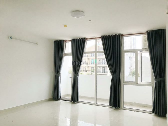 Hình ảnh Cho thuê nhanh căn officetal FLORITA Q.7 giá 7tr/tháng
