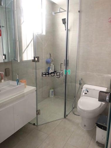 Hình ảnh Gia đình cho thuê CHCC Green Valley,PMH, Quận 7, DT:89m2 giá 18tr .