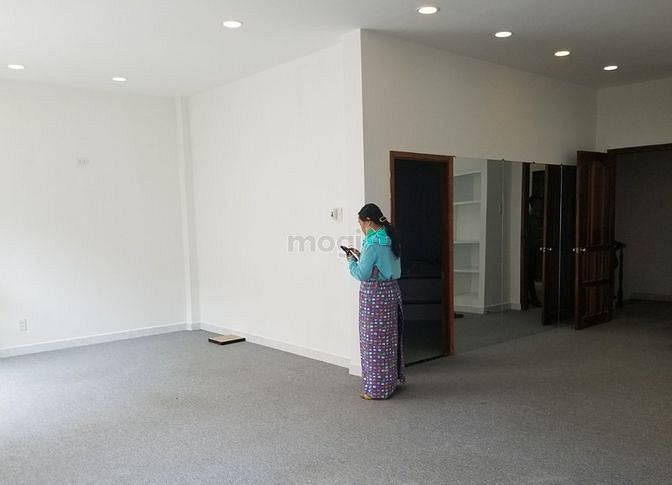 Hình ảnh cho thuê nhà đường D5 8x17m ( Bình Thạnh )