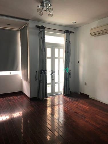 Hình ảnh Cho thuê nhà hẻm 590 /7 Cách Mạng Tháng Tám, quận 3,