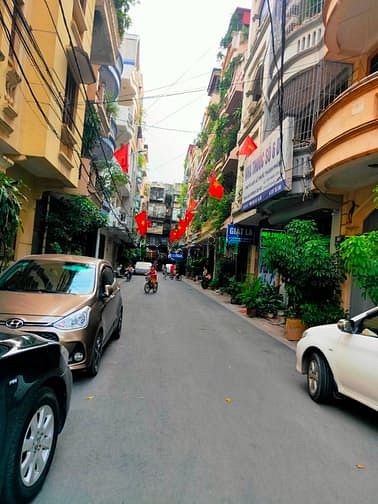 Hình ảnh Cho thuê nhà Mặt Phố Mễ Trì Thượng 60m2 x 7 tầng thang máy