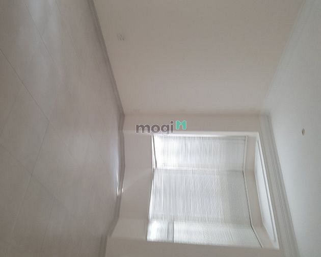 Hình ảnh cho thuê nhà đường Nhiêu Tứ 4x17m