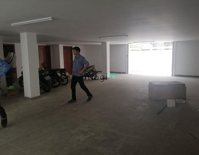 Hình ảnh cho thuê nhà đường D2 8x25m ( Bình Thạnh )