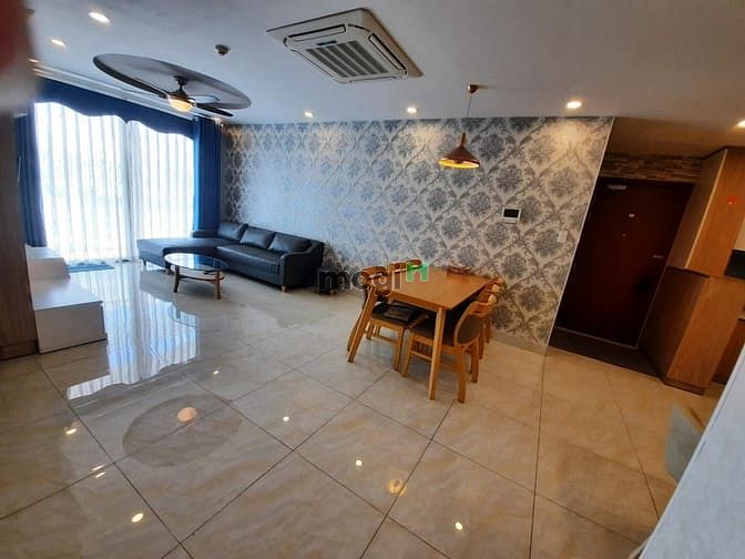 Hình ảnh CHCC The Gold View Q4, cần cho thuê gấp 92m2 với 2PN, 2WC, NTDD