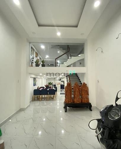 Hình ảnh Cho thuê nhà Mặt Tiền 129B Nguyễn Thái Bình p12 quận Tân Bình
