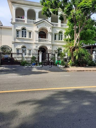 Hình ảnh Cho thuê nhà biệt thự 10x20m KDC Him Lam Kênh Tẻ Quận 7