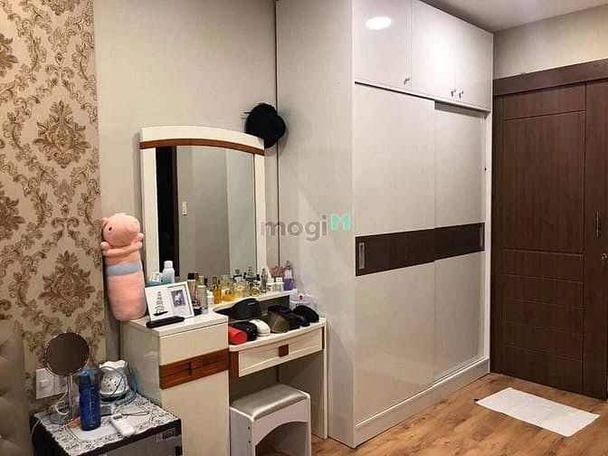 Hình ảnh The Gold View cho thuê căn 3PN 2WC, full NT, DT 117m2 giá 20tr/tháng