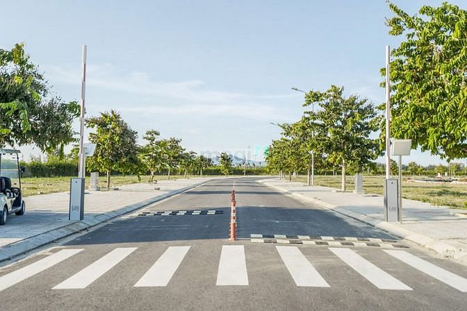 Hình ảnh Bán lô đất đường 7m5 cách Biển 800m chỉ 1890 triệu đồng