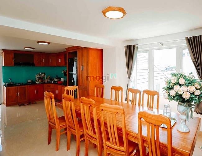 Hình ảnh Cho thuê nguyên căn 35C Lê Bình, p2, Tân Bình Đoạn ngay ngã tư Lê Bình